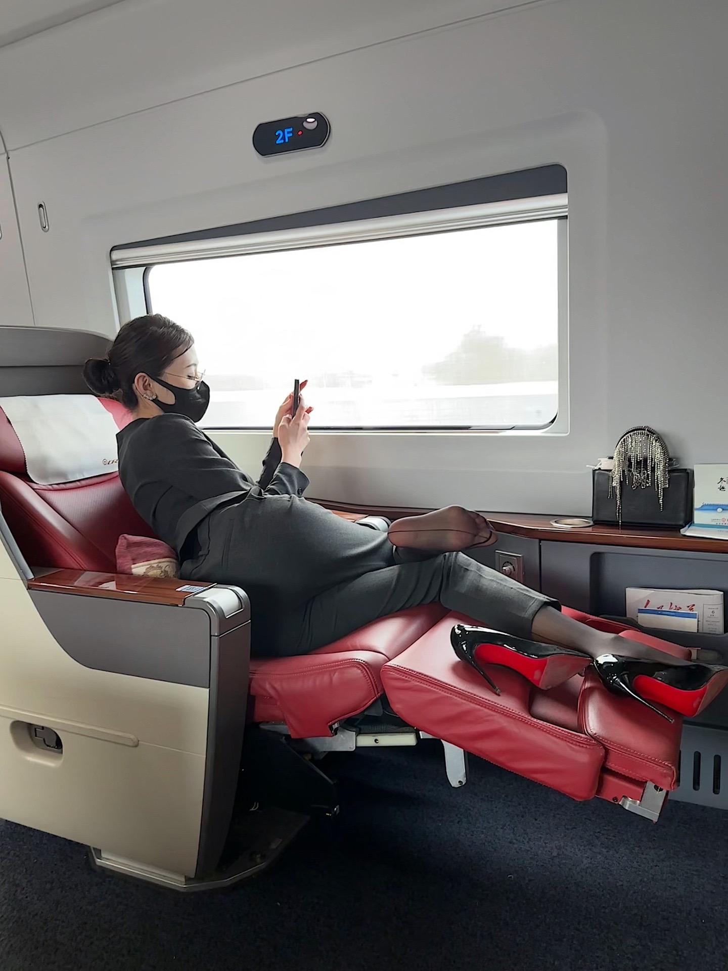 脸红Dearie真的张张秒了你，她的作品值得收藏！