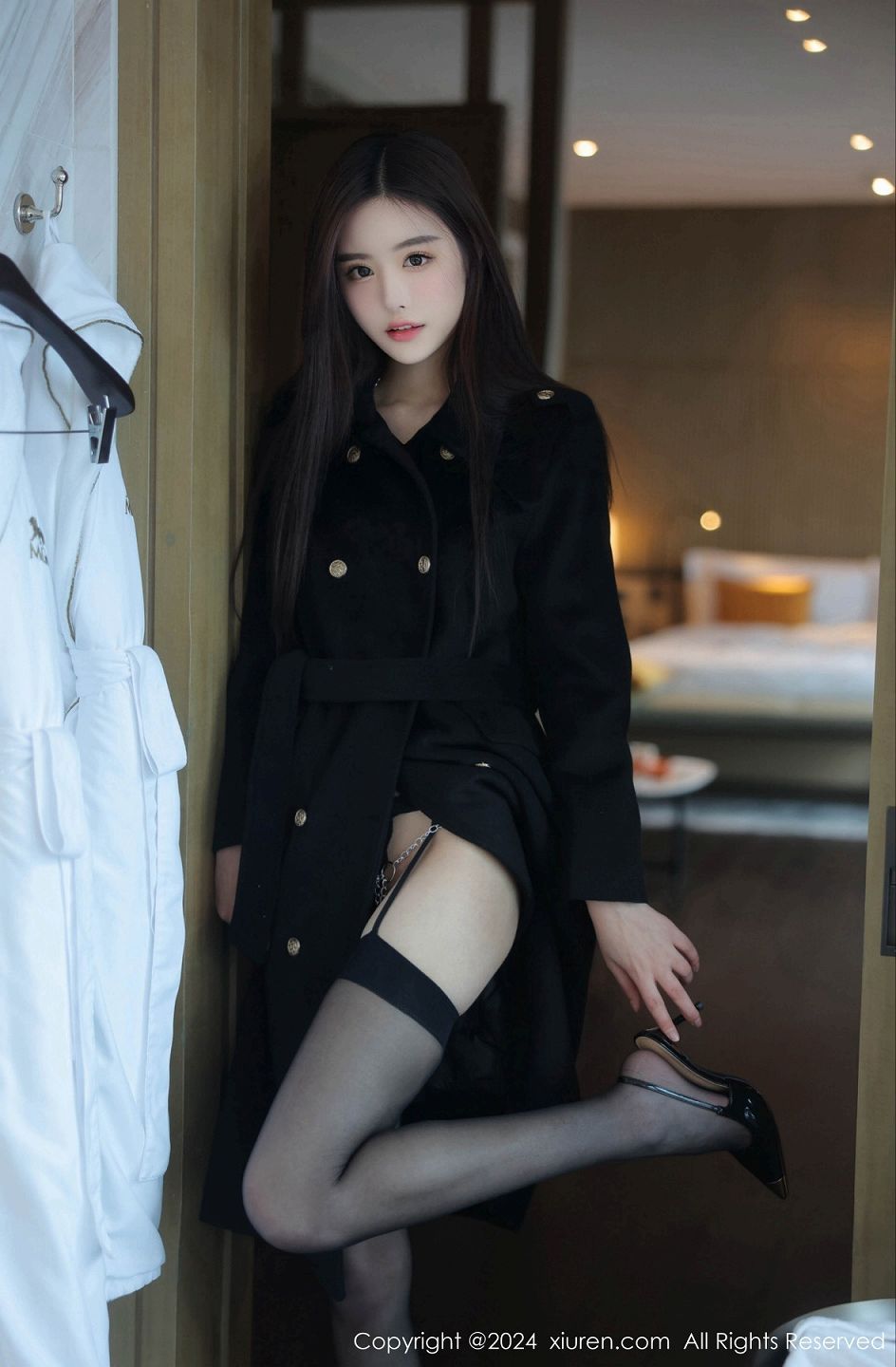 模特晚苏susu,来自蛋壳启示录的高挑美女