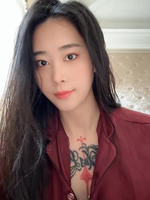 私人订制的秘密张贺玉与张钧甯的亲密介绍,网红背后的真实生活