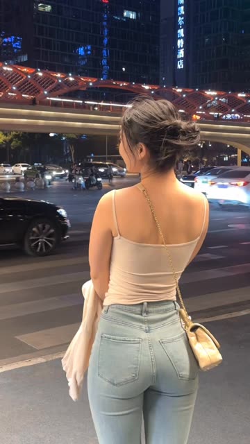 抖音詹詹(詹妮)微密圈最新VIP收费资源合集全新视觉体验,解析詹妮的最新VIP付费作品