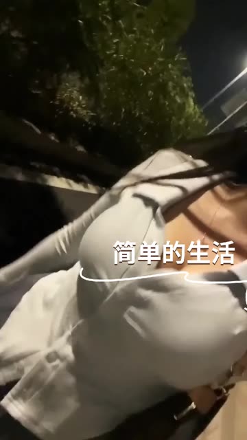 晴天小猪本猪定制作品大揭秘,专属内容引发关注