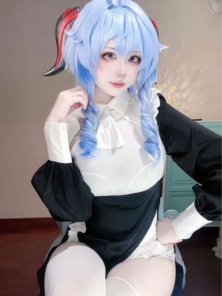 Nyako喵子紧致蜜腿让人心跳加速,蜜腿cosplay高清图