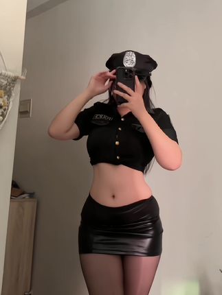 秋秋不要吃鱼JK小宝写真集，微密圈热门资源解析