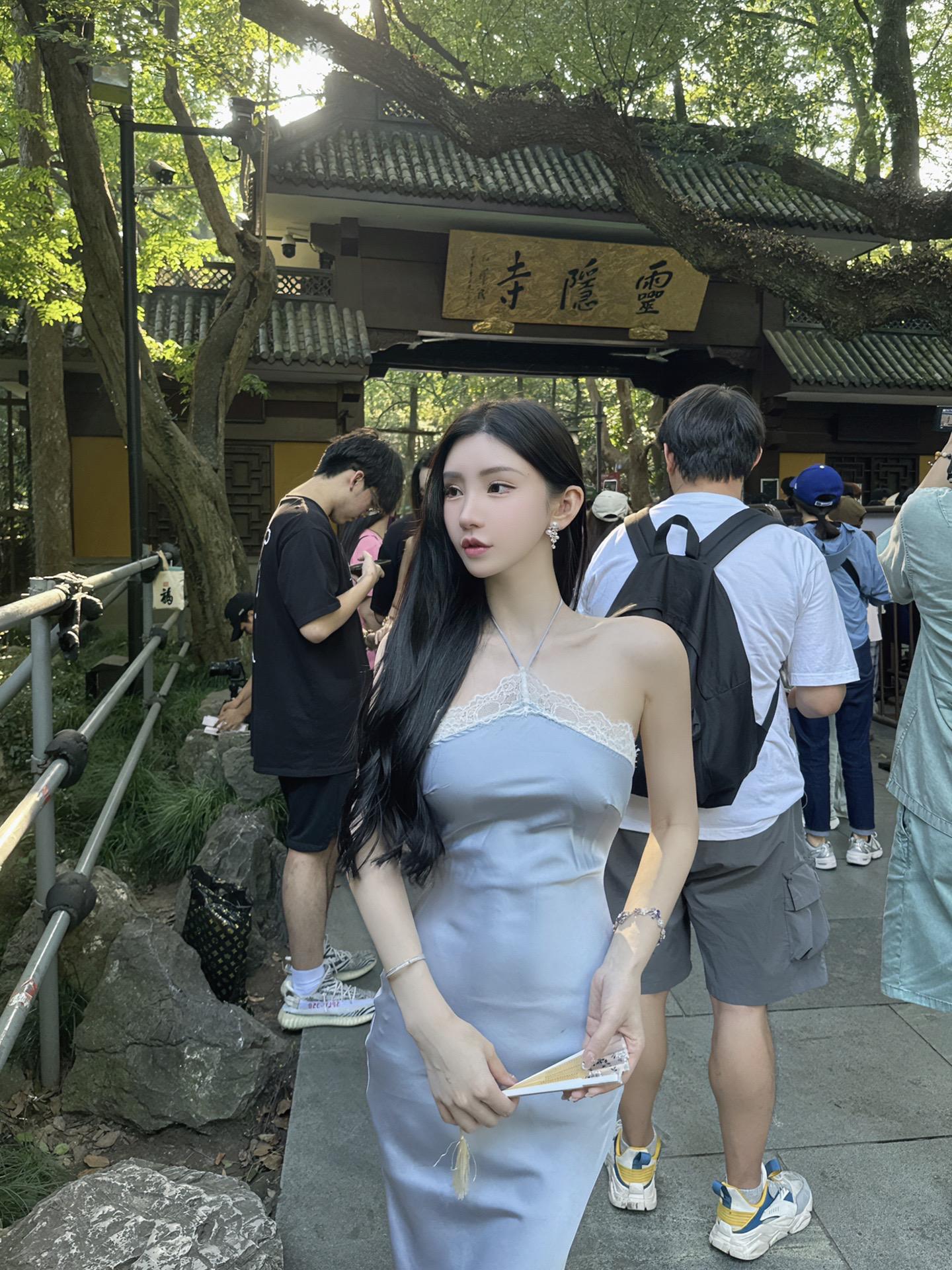 网红主播生活揭秘，周于希Sally写真作品赏析