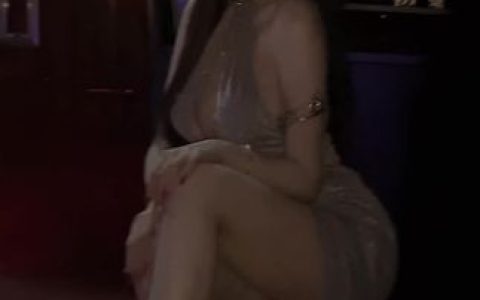 无欲无求的推土君真名叫什么？揭秘写真女神