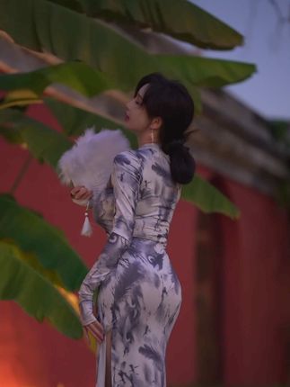 绝美靓模周妍希 (土肥圆矮挫穷)巴厘岛无圣光图集,唯美拍摄现场分享