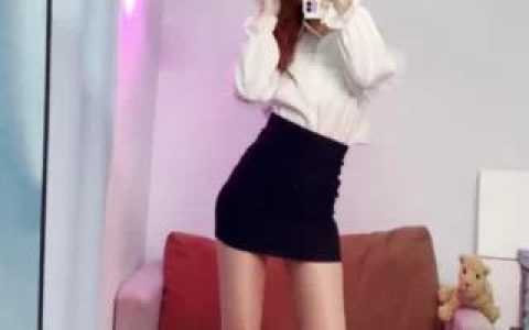 如何评价抖音网红蒹葭苍苍的微密圈资源？全面分析与粉丝观点