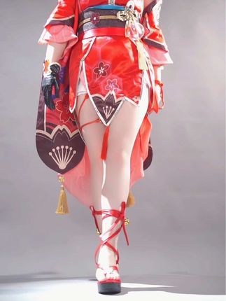 半半子_競泳水着を着た彼女cos作品，競泳水着cos高清正片