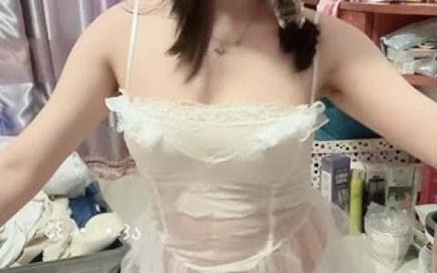 微密圈桃桃sama的时尚穿搭，一次看遍她的魅力造型