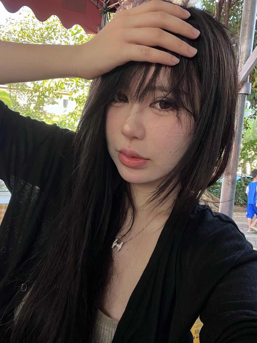 Tina很妖孽呀个人介绍图包简直太猛了，详细介绍图包