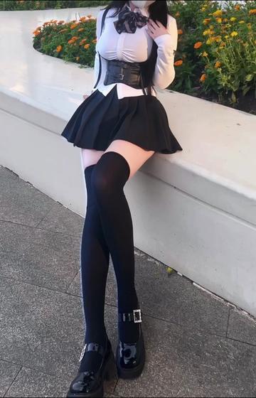 佐佐酱v从普通女孩到颜艺女神,背景介绍与成长故事