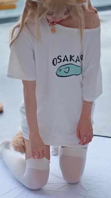 一小央泽甜美稚气少女图包图片,这是青春的味道!