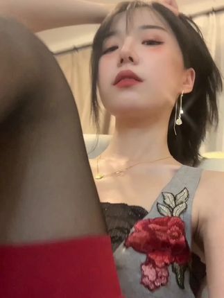 抖音网红智桃lucky微密圈精选资源,分享智桃聪明时尚的生活方式