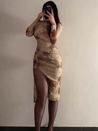 秋秋不要吃鱼的独特魅力微密圈精选作品解析,梨型身材的完美展示