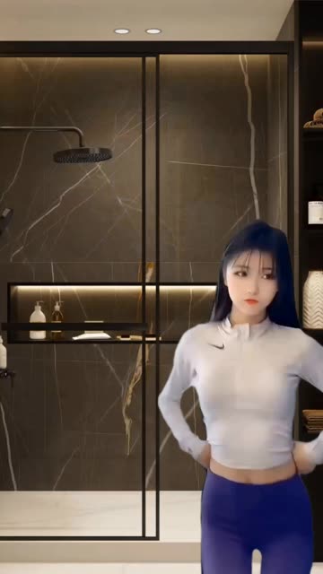 梅美baby微密圈内的时尚标杆,她的穿搭灵感来源揭秘