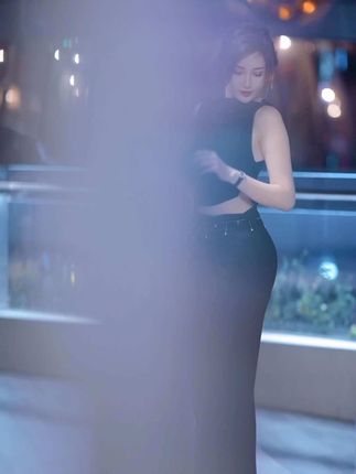 周妍希的美丽之谜让人窒息的绝美写真,她的每一瞬间都令人心动