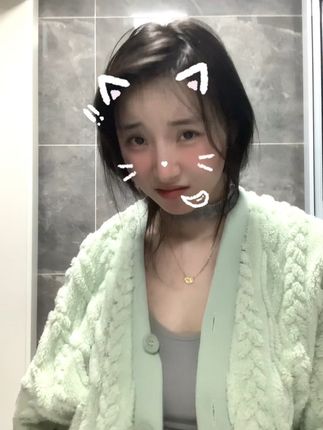 智桃Lucky微密圈作品美照大公开，抖音智桃展示健康美体与时尚穿搭