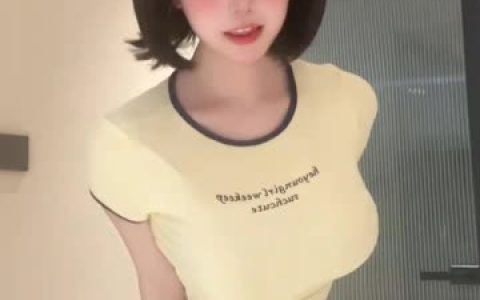 【桃桃sama】时尚穿搭秀合集，揭秘桃桃sama的独家时尚穿搭秘诀