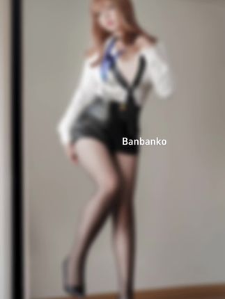 半半子cos《碧蓝航线》柴郡旗袍，柴郡旗袍cos高清美图