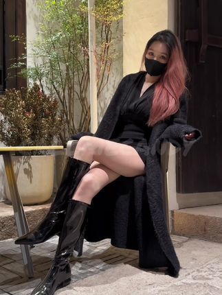 Callmecandy觅圈时尚图片集，展示她独一无二的风格