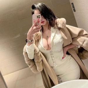 脸红Dearie高铁之旅，换个角度看她的内在美！