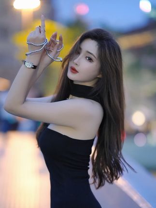 周妍希的美丽之谜让人窒息的绝美写真,她的每一瞬间都令人心动