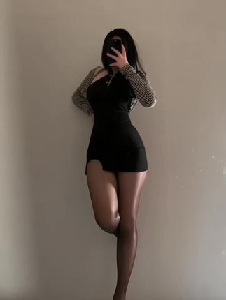 秋秋不要吃鱼的独特魅力微密圈精选作品解析,梨型身材的完美展示