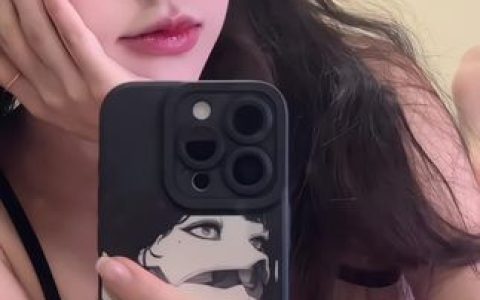 晴天小猪本猪时尚穿搭之旅，她的颜值绝对值得关注