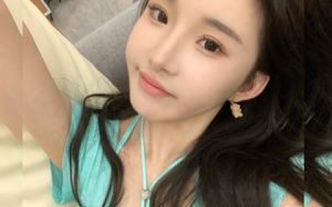 智桃Lucky微密圈作品美照大公开，抖音智桃展示健康美体与时尚穿搭