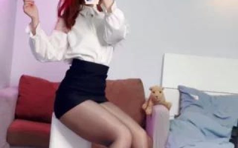 蒹葭苍苍抖音以往视频回顾，感受她的迷人风采与多样作品