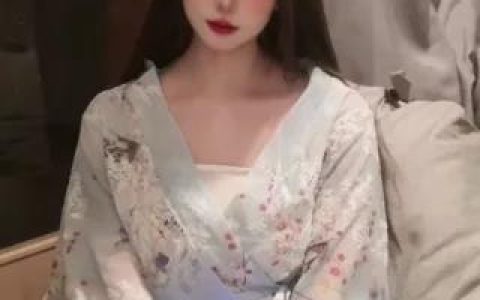 微胖女神桃桃sama的迷人瞬间，微密圈中的甜美与性感