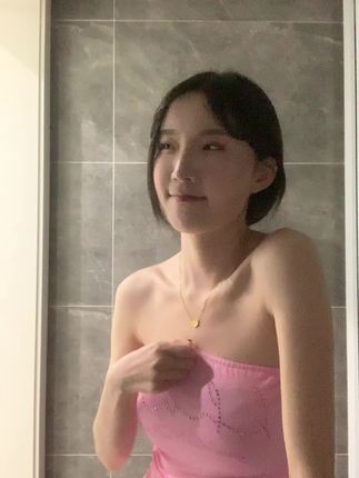 抖音智桃Lucky微密圈资源大放送，智桃lucky的独特魅力一览无余