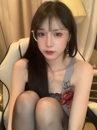 抖音智桃Lucky微密圈全集,微密圈智桃lucky的美照与视频合集