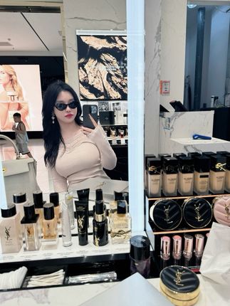 张鑫baby牛奶套装写真引热议,微密圈高清图集精彩呈现