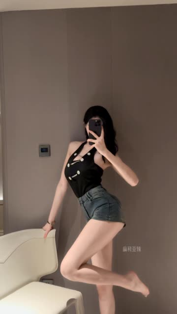 麻利亚辣的早期视频回顾，微密圈麻利亚辣的成长之路