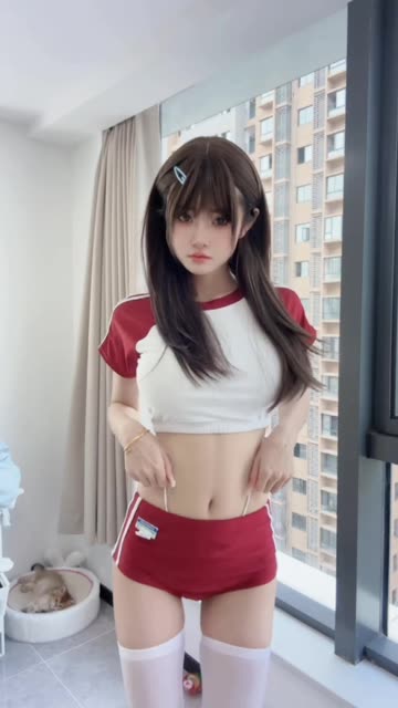 乔妹微密圈99门槛入圈挑战，给乔买裙子的付费资源值不值？