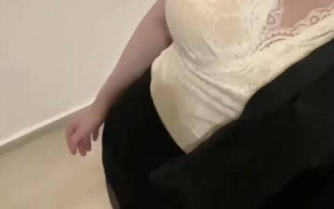 抖音红人美了个滢，微密圈独家资源，一次看尽她的美