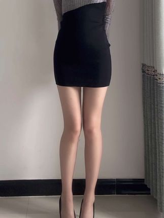 巨恶小锯鳄直播回放,如何查看她的最新直播精华?