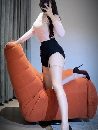 微密圈可可西yyy全套作品,持续更新的高颜值写真