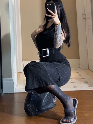 卡通百科老王微密圈,这身材简直完美!付费资源下载推荐