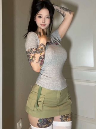 鲜花永远是平淡生活的温柔光,卡通百科老王感性分享与圈内生活