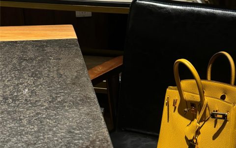 探秘张鑫Amy微密圈的照片故事，每一帧背后都有哪些故事？