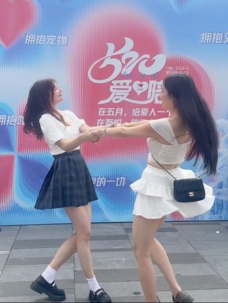 草莓粥粥微信号曝光，你想联系这位B站百万粉UP主吗？