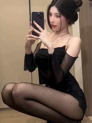 美了个滢的素颜长啥样?微密圈独家照片还原真实她