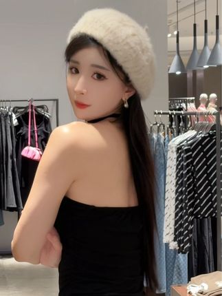 李嘉欣97微博男友曝光，她的爱情生活让粉丝惊叹