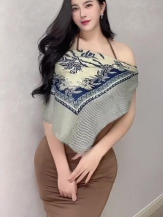 猪小七微密高清照片汇总1对1土豪红色战衣,猪小七红色战衣与土豪1对1的秘密