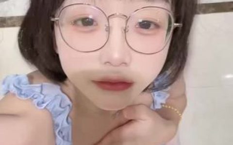 王胜利的小生活微密圈白丝护士写真，付费内容提前揭秘