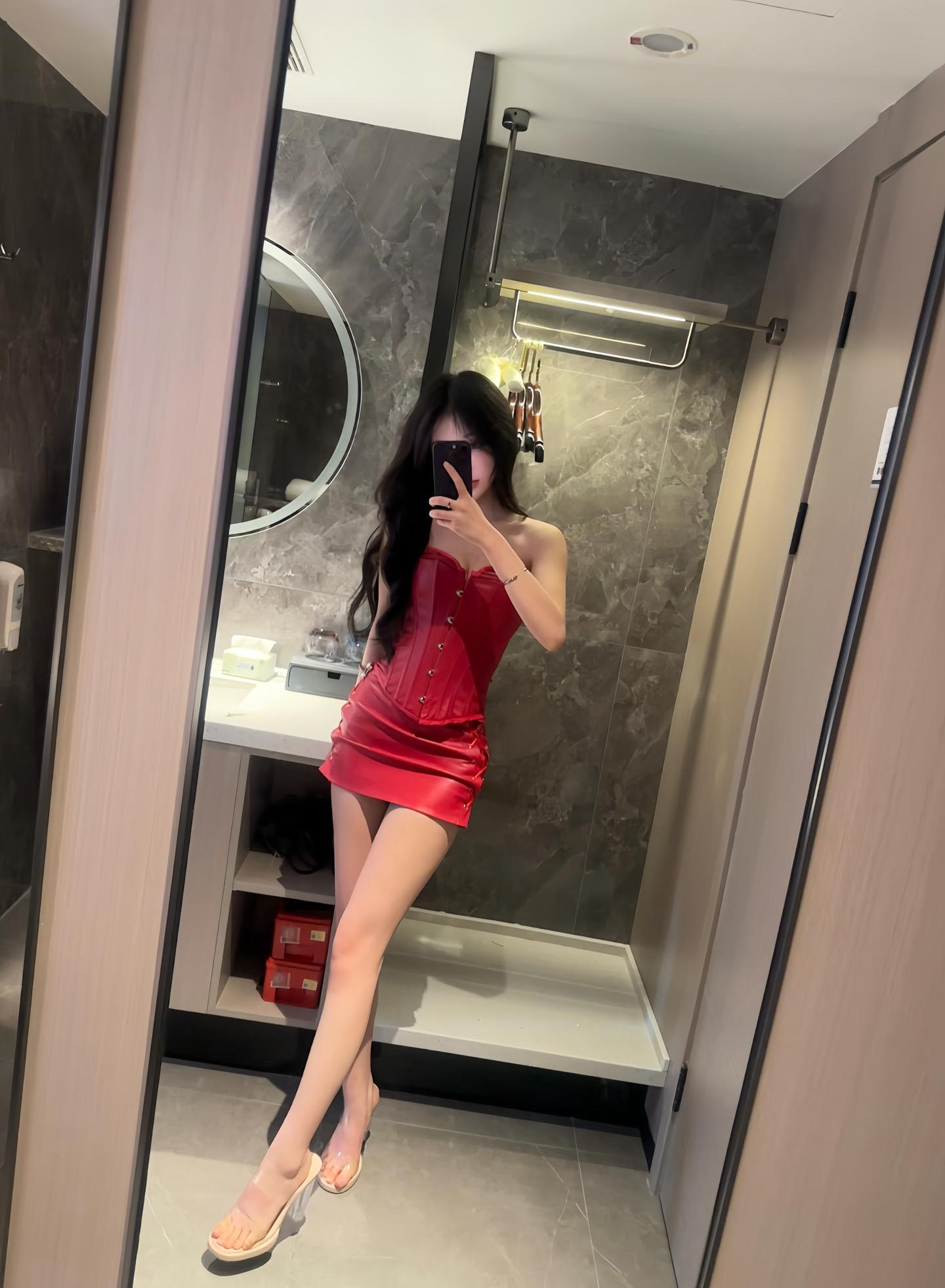 艾拉·Isla的小蓝鸟视图曝光,网友称赞如潮