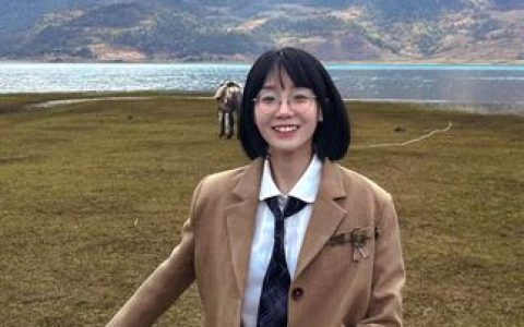 王胜利的小生活微密圈白丝JK裙造型，超清图集下载合集