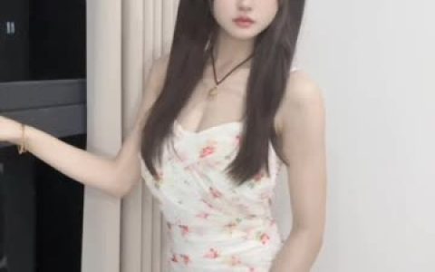 了解微密圈中最火的给乔买裙子圈子的全网评价和动态